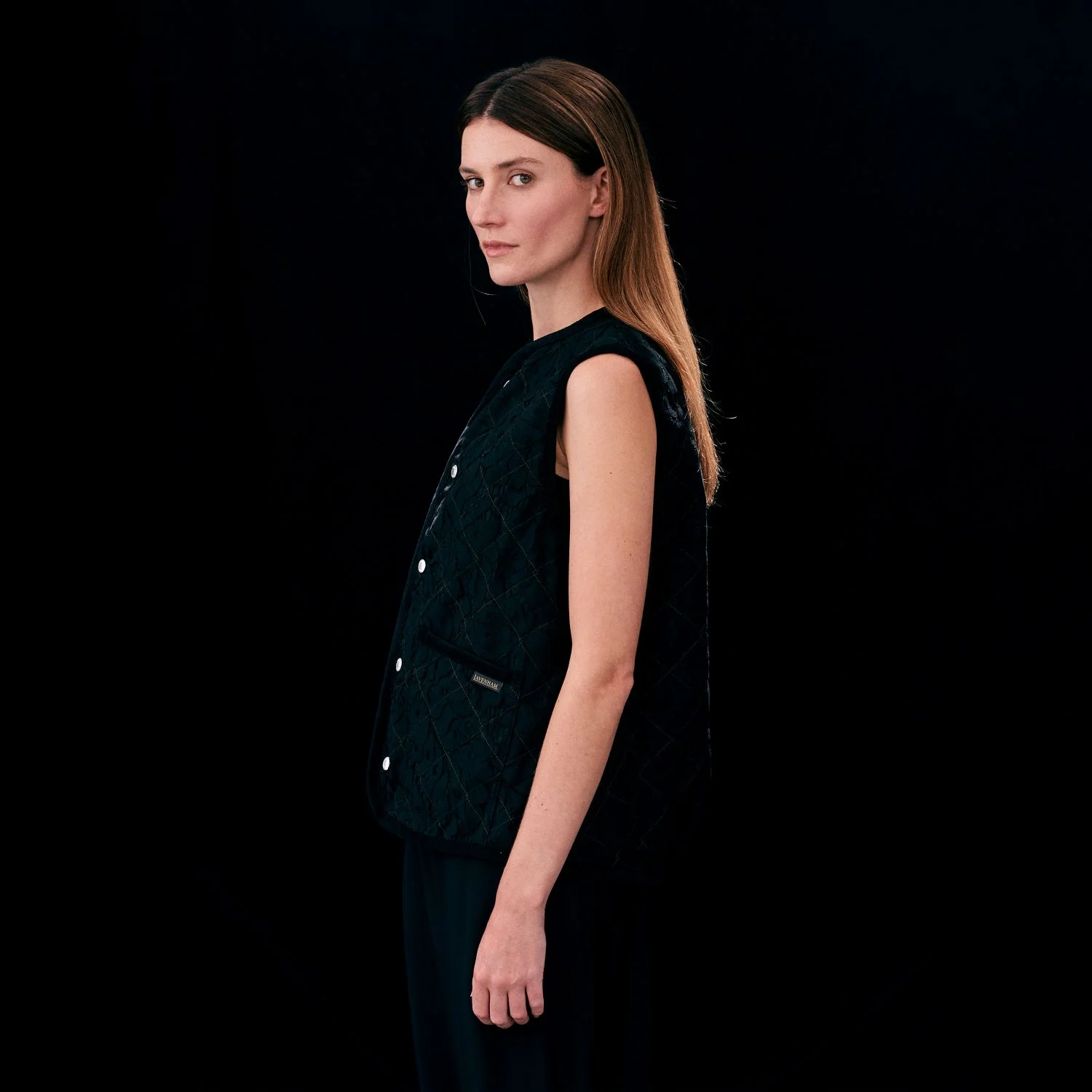 Black Edition Lace Cocoon Thornham - Image 4
