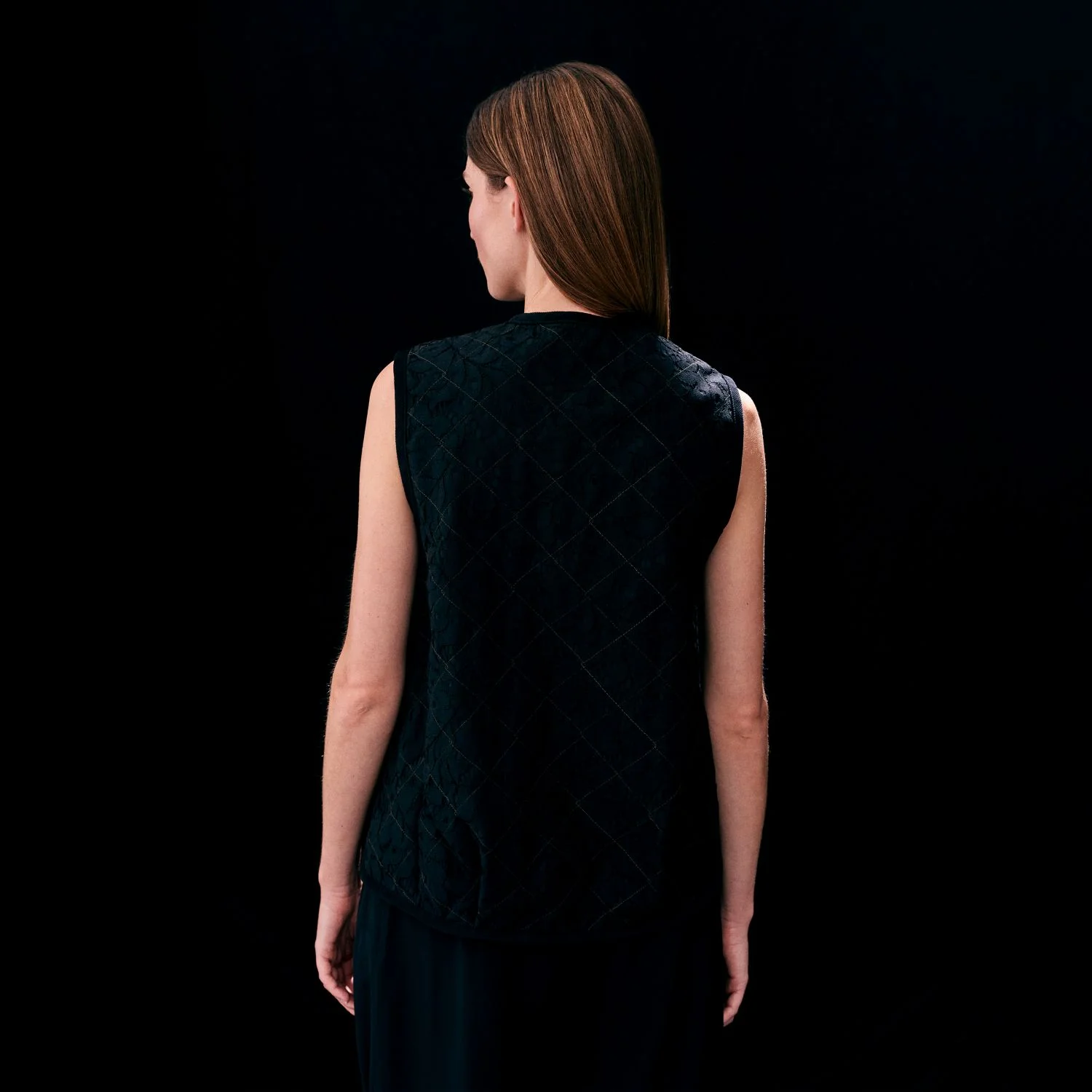 Black Edition Lace Cocoon Thornham - Image 7