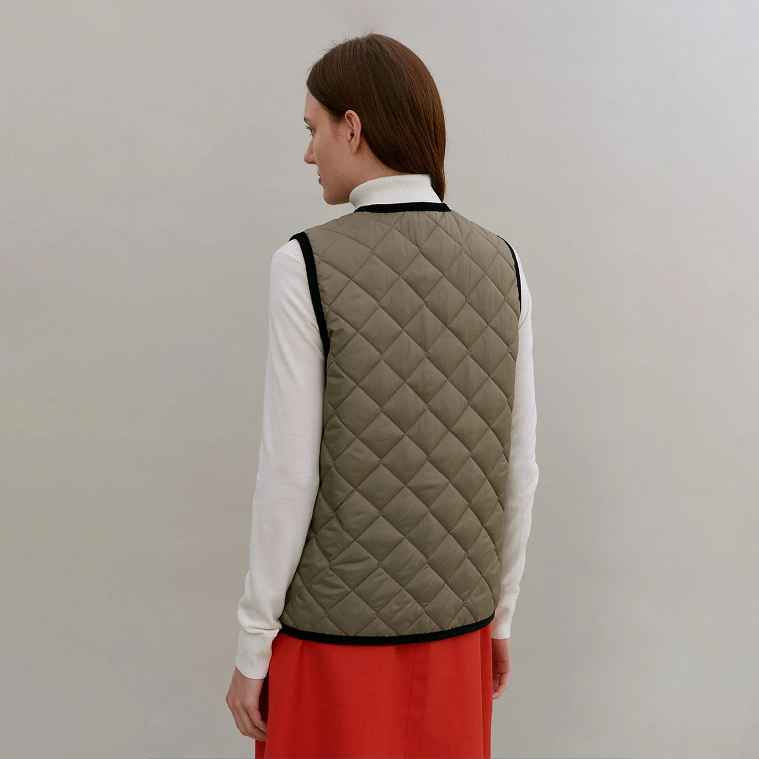 Contrast Cornard Gilet - Image 4