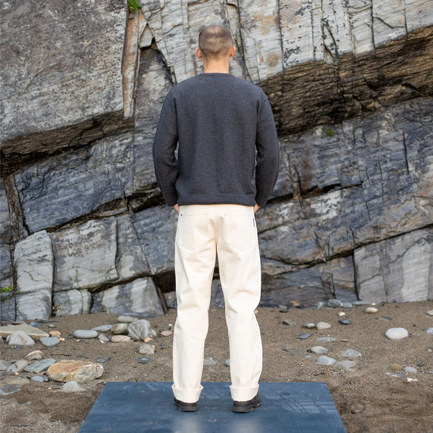 Hiut Denim Ecru Unisex Jeans - Image 4
