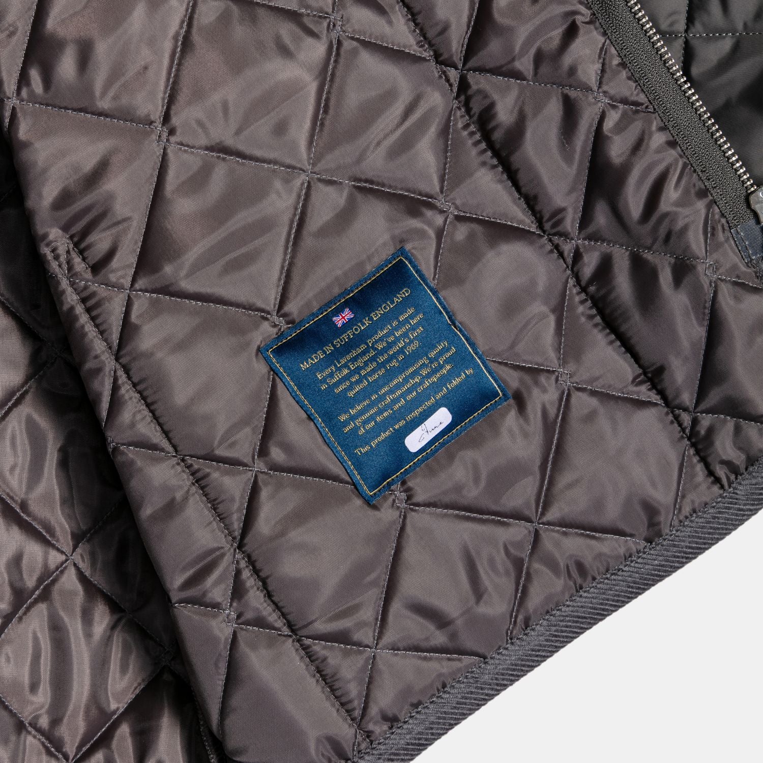 Zipped Craydon - Image 4